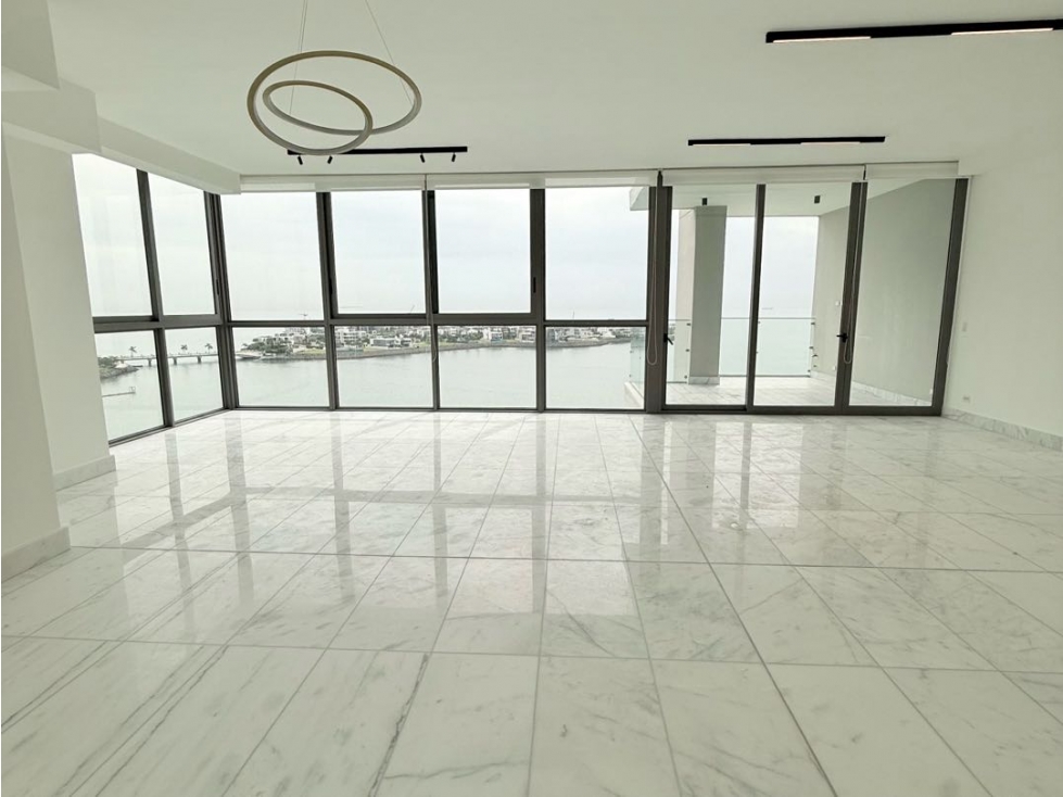 Alquiler de apartamento en Punta Paitilla, Sea Point