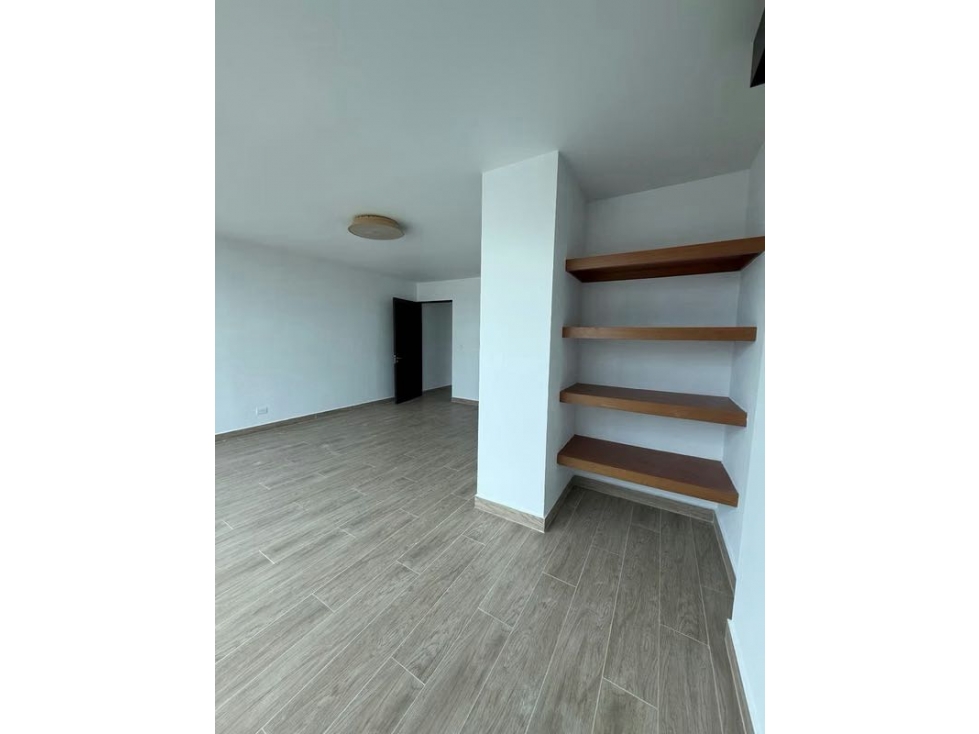 ALQUILER DE APARTAMENTO EN SAN FRANCISCO — foto 5