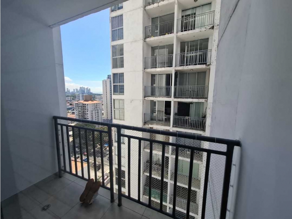 ALQUILER DE APARTAMENTO EN VIA ESPAÑA. — foto 3