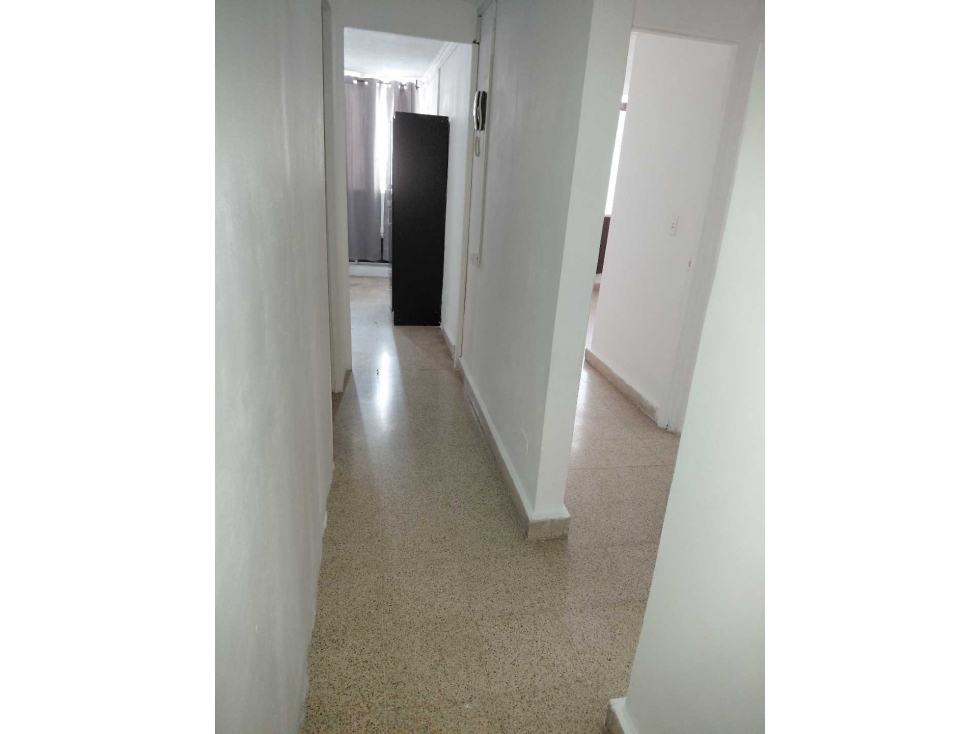 ALQUILER DE APARTAMENTO EN VIA ARGENTINA, 6TO PISO, 4 HAB 1 BAÑO — foto 5