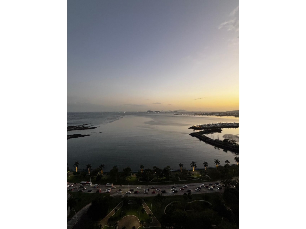ALQUILER DE APARTAMENTO FULL AMOBLADO EN PH YOO 165M2 DIS 01/07 JP — foto 6