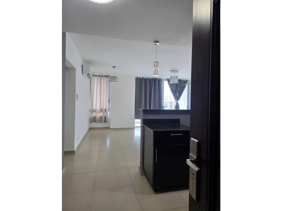 Alquiler de apartamento, línea blanca en PH Macedonia Towers G.S