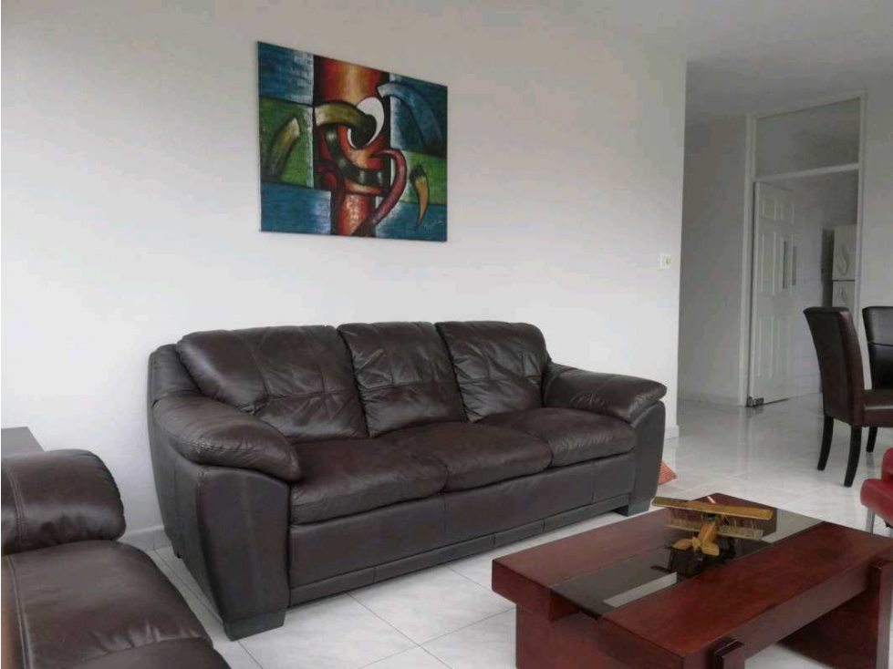 ALQUILER DE APARTAMENTO PH ROYAL CENTER MARBELLA AMOBLADO TC