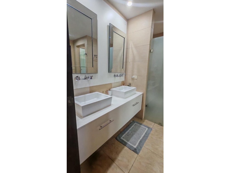 ALQUILER DE APARTAMENTO PLAYA BLANCA NIKKI RESIDENCES — foto 4