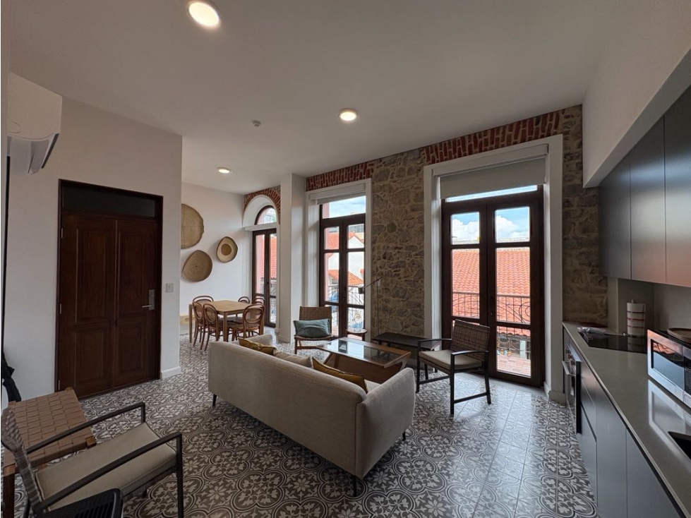 Alquiler de apartamento remodelado en Casco Viejo — foto 3