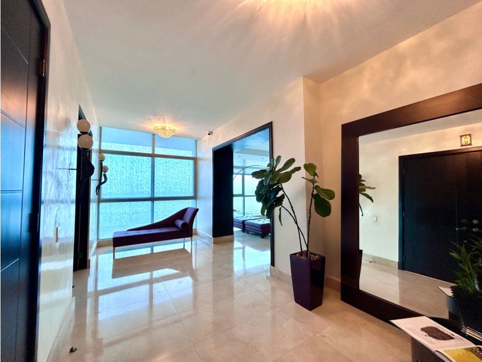 Alquiler de apartamento totalmente amoblado