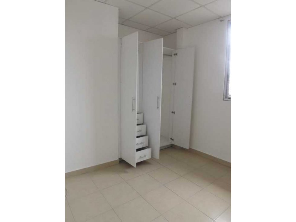 EDIFICIO DE EDIFICIO DE VARIOS APARTAMETO TRANSISMICA El INGENIO — foto 5