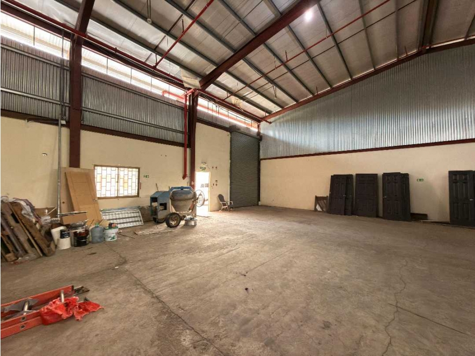 ALQUILER DE BODEGA EN DAVID 336 METROS CON GARITA DE SEGURIDAD - 6