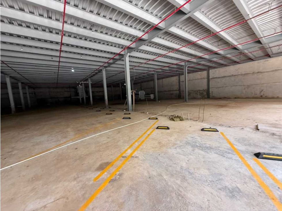 ALQUILER DE BODEGA EN DAVID LAS LOMAS 850 METROS — foto 5