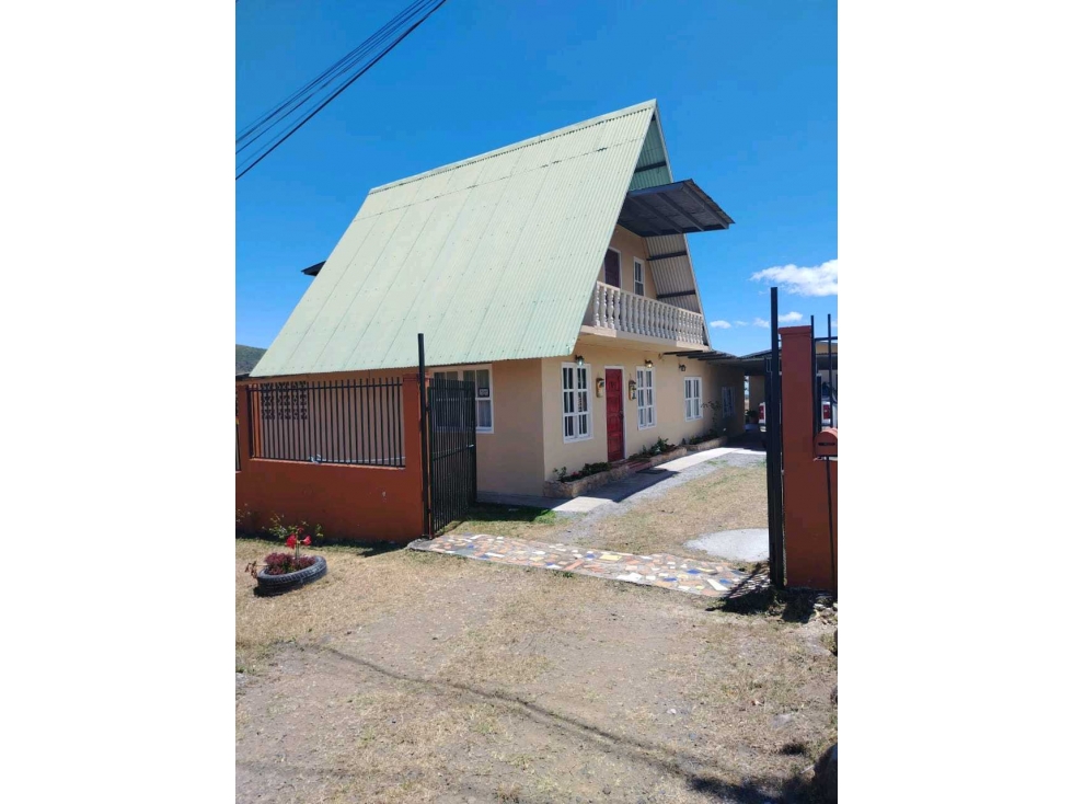 ALQUILER DE CABAÑA EN BOQUETE AMOBLADA - 1