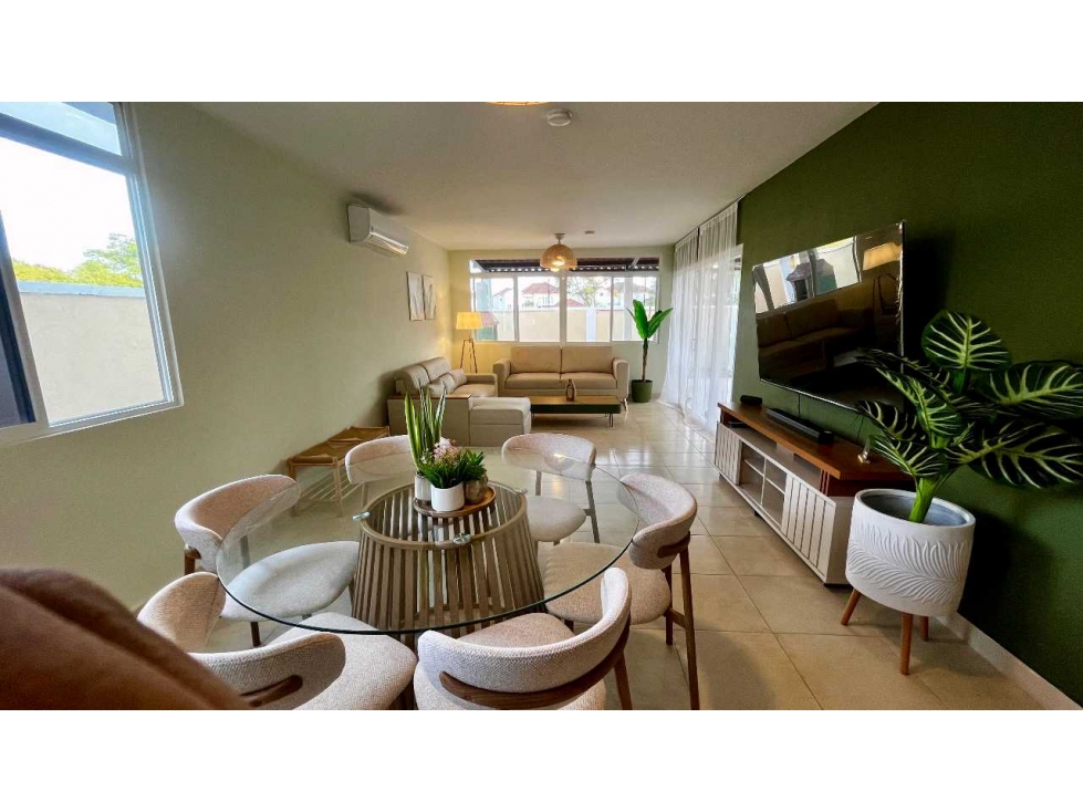 Alquiler de Casa en PH Paradise Point, Coronado
