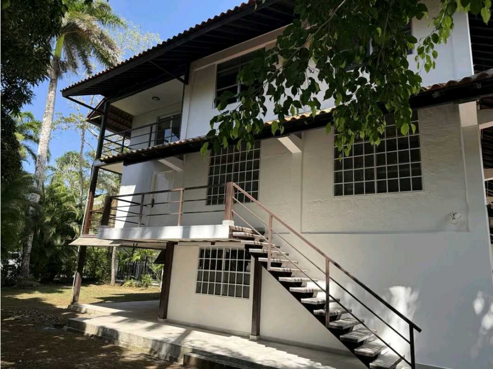 ALQUILER DE CASA 390M2 4 RECAMARAS CLAYTON CP — foto 2