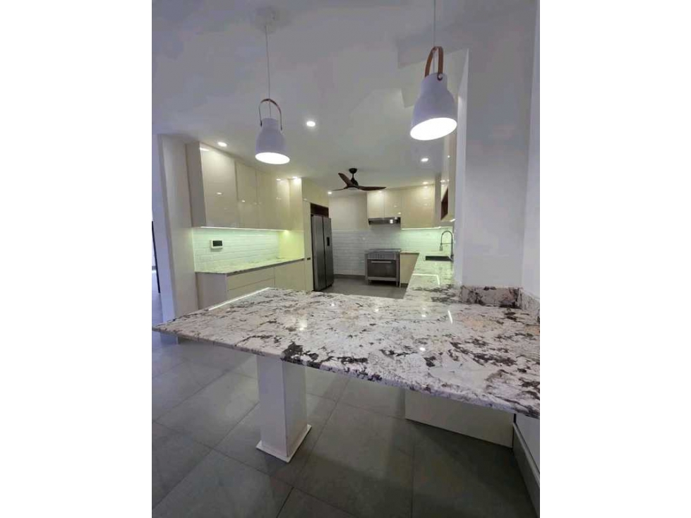 ALQUILER DE CASA 390M2 4 RECAMARAS CLAYTON CP — foto 6