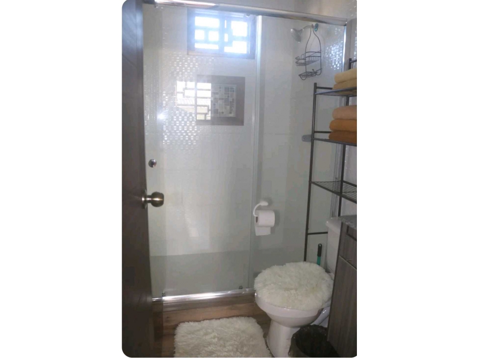ALQUILER DE CASA AMOBLADA EN ALTO BOQUETE 2R A/CALIENTE — foto 5