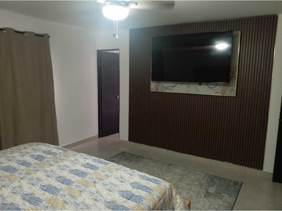 ALQUILER DE CASA AMOBLADA EN LA FONTANA 5RECAMARAS — foto 5