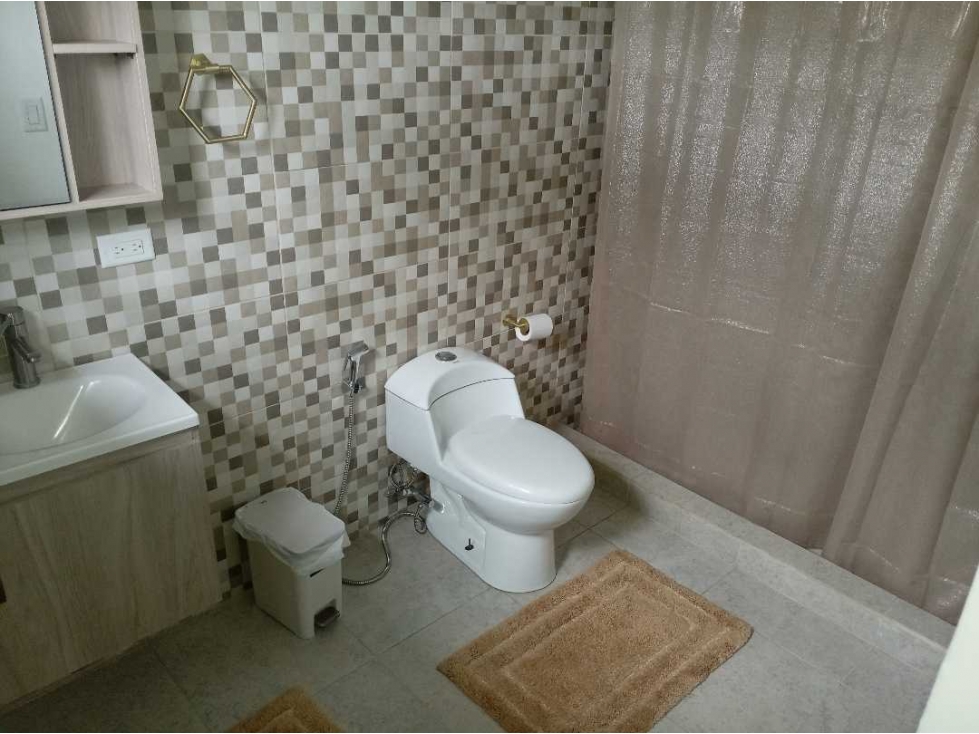 ALQUILER DE CASA AMOBLADA EN LA FONTANA 5RECAMARAS — foto 6