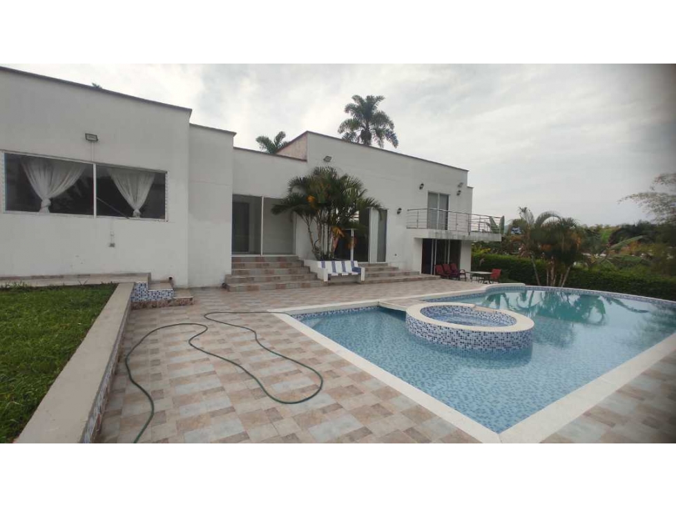 VENTA DE CASA CAMPESTRE, EN EL TIGRE, PEREIRA, COLOMBIA