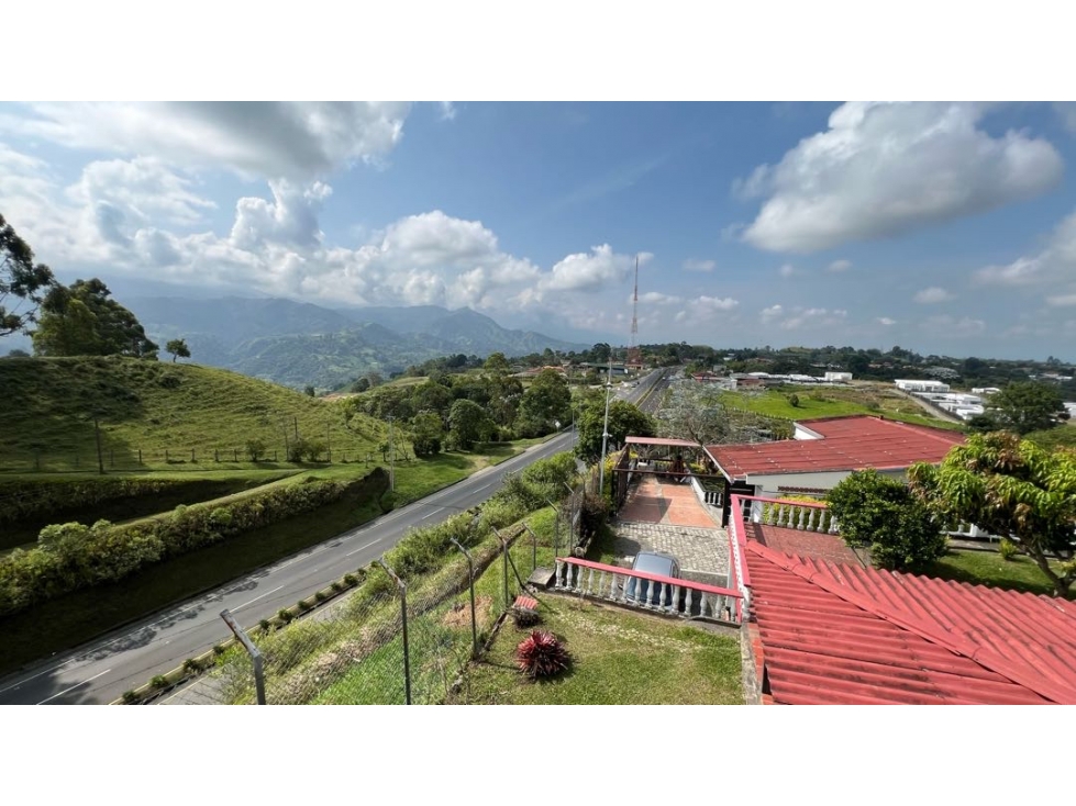 VENTA DE CASA CAMPESTRE EN CIRCASIA QUINDÍO — foto 3