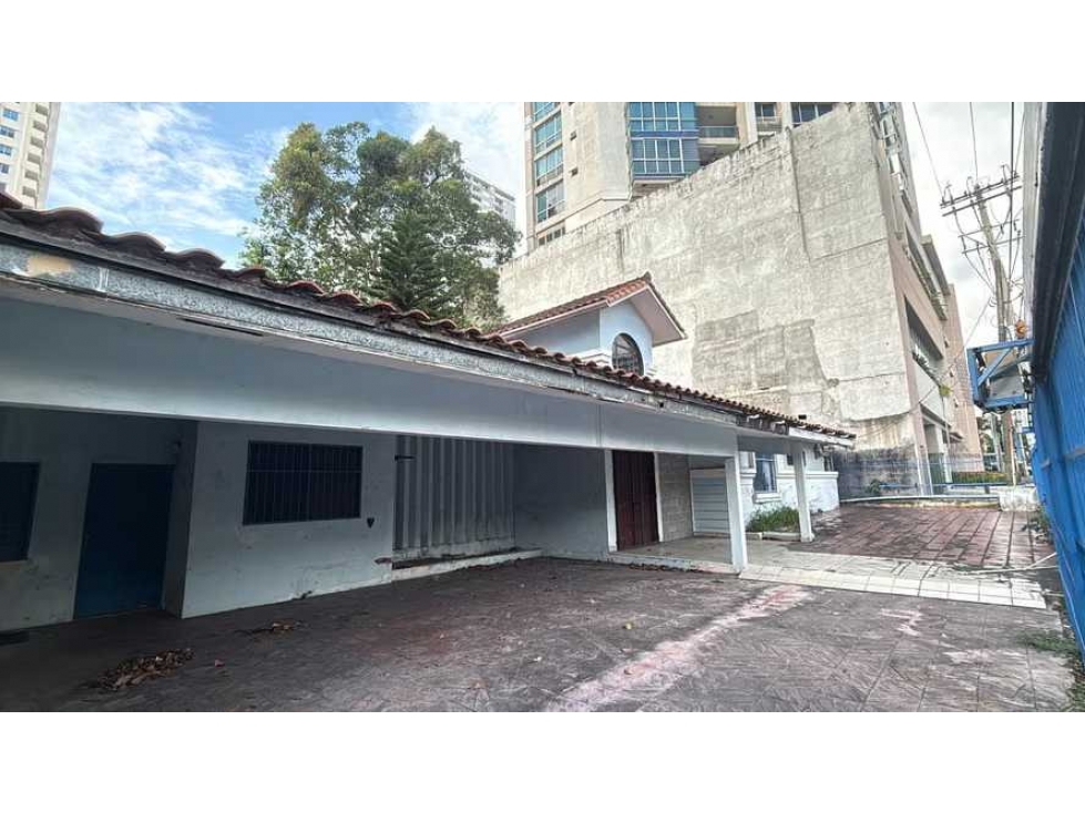 ALQUILER DE CASA COMERCIAL EN BELLA VISTA 500m2 JP — foto 3