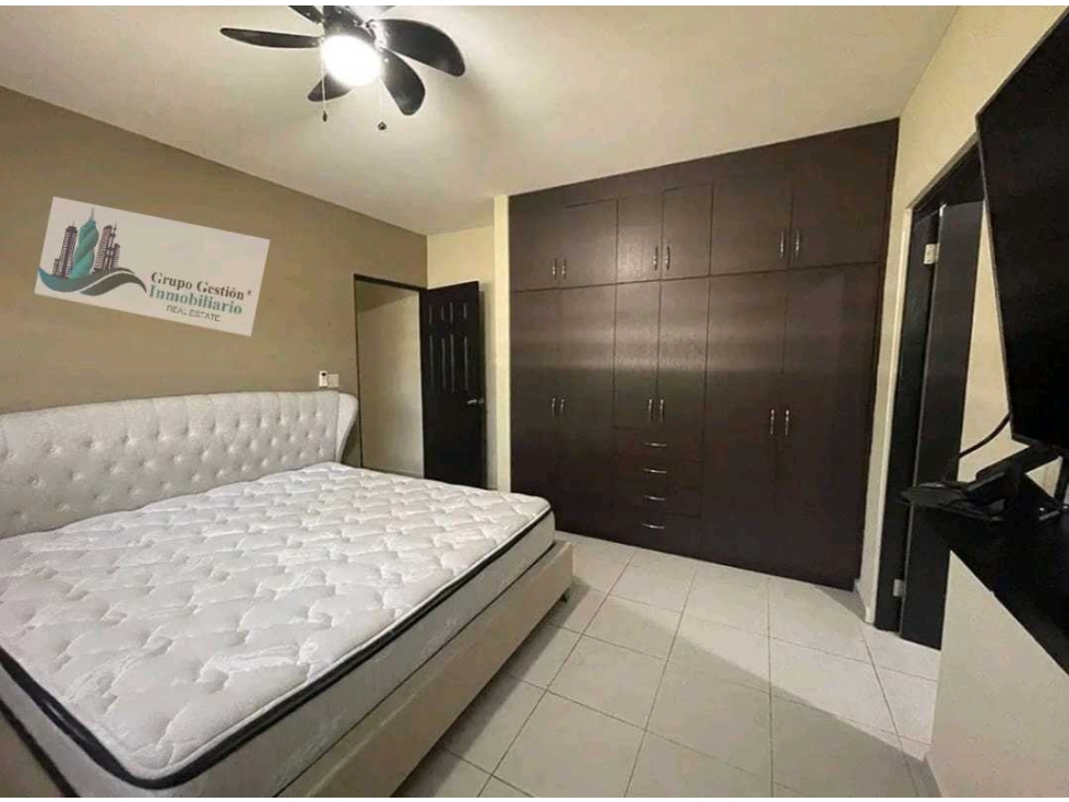 ALQUILER DE CASA EN ALGARROBOS RESIDENCIAL PRIVADO SEMI AMOBLADO - 4