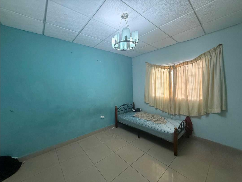 ALQUILER DE CASA EN ALGARROBOS 3R - 6