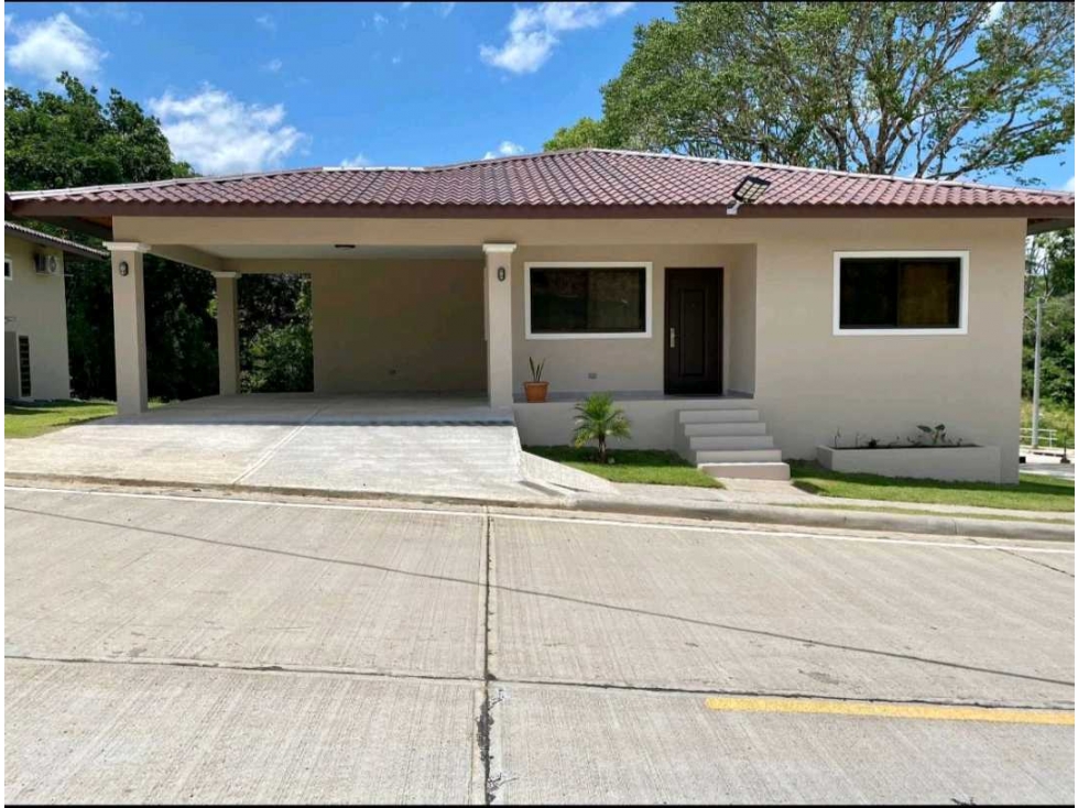 ALQUILER DE CASA EN ALGARROBOS RESIDENCIAL PRIVADO AMOBLADO