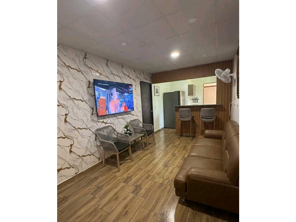ALQUILER DE CASA EN ALTO BOQUETE SEMI AMOBLADA 3R CON PATIO Y PISCINA - 3