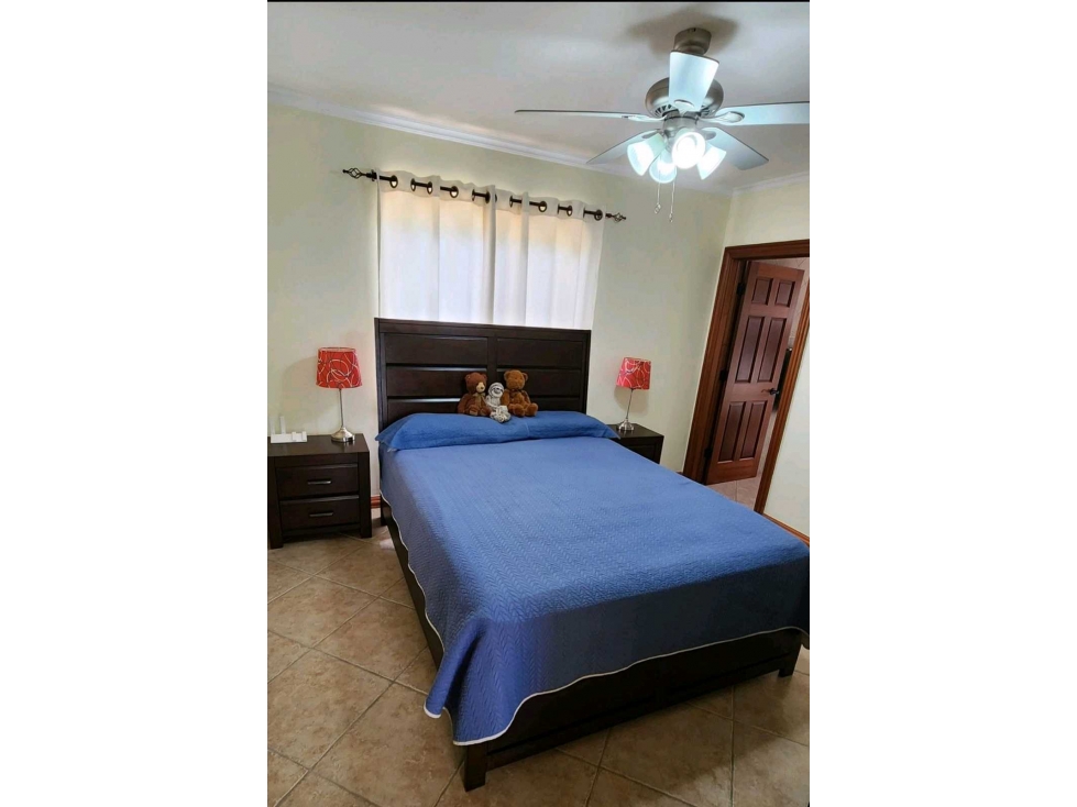 ALQUILER DE CASA AMOBLADA EN ALTO BOQUETE CON GARITA DE SEGURIDAD — foto 6