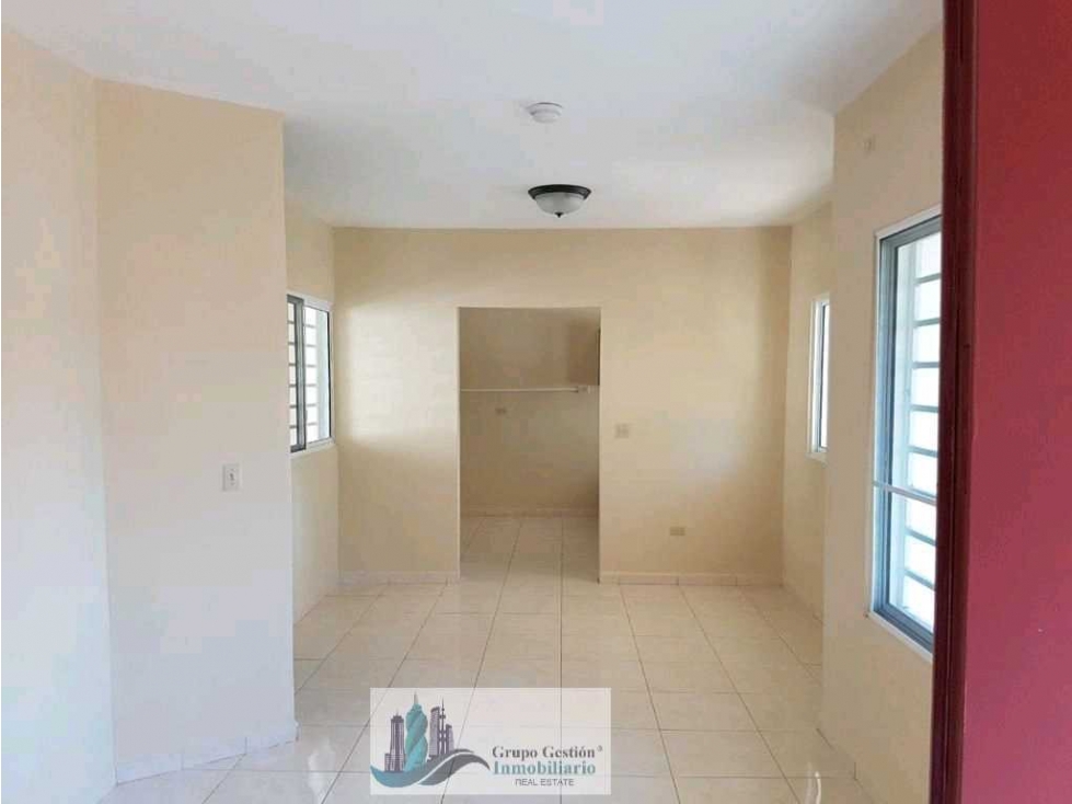ALQUILER Y VENTA DE CASA EN AREA EXCLUSIVA EN DAVID 689 METROS — foto 5