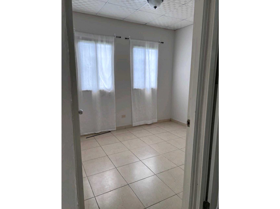 ALQUILER DE CASA EN BAGALA 2R - 4