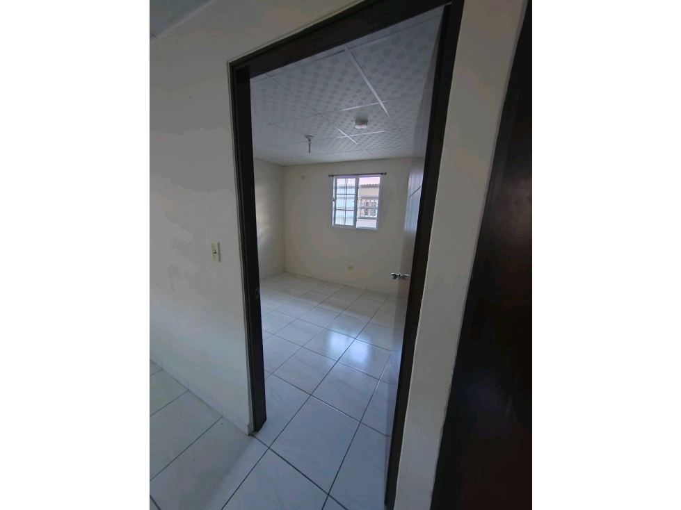 ALQUILER DE CASA EN BOQUERON 3R - 6