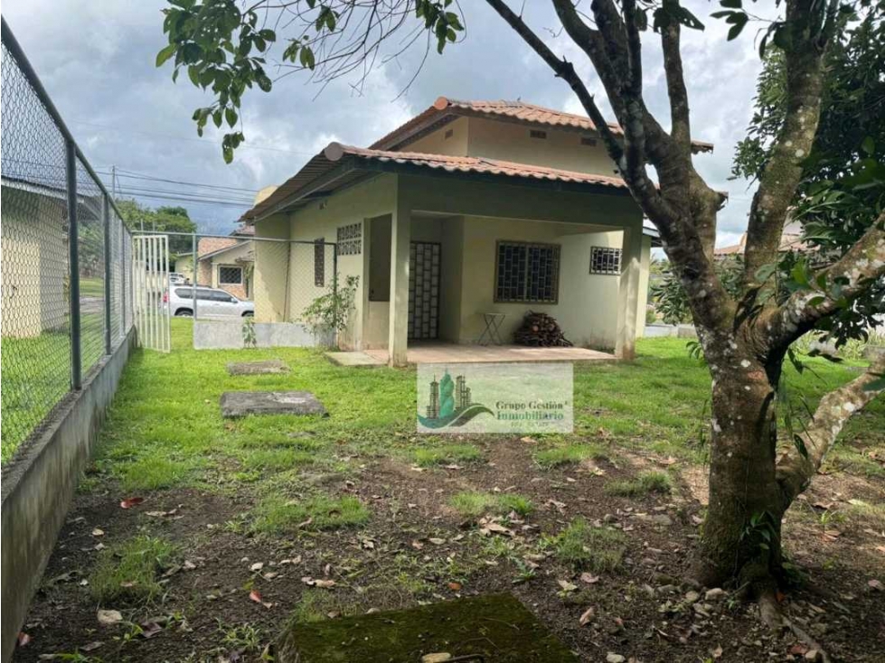 ALQUILER DE CASA EN BOQUERON CERCADA ATRAS - 5