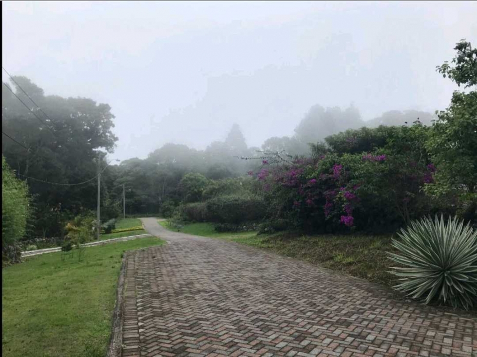 ALQUILER DE CASA EN BOQUETE 2R 2B - 4