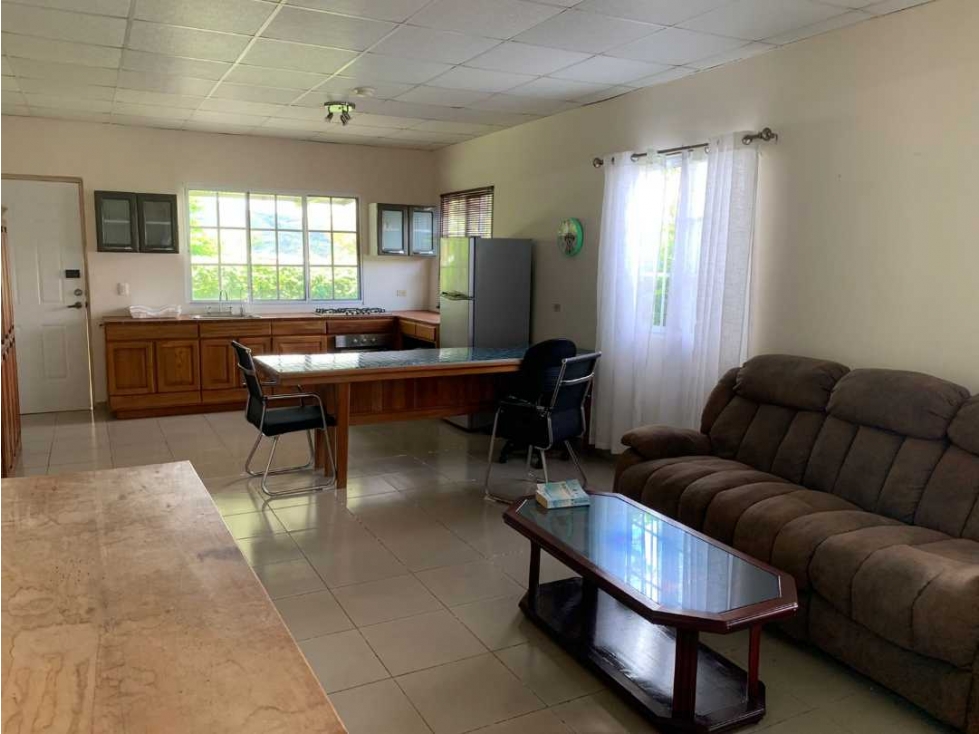 ALQUILER DE CASA EN BOQUETE AMOBLADA — foto 4