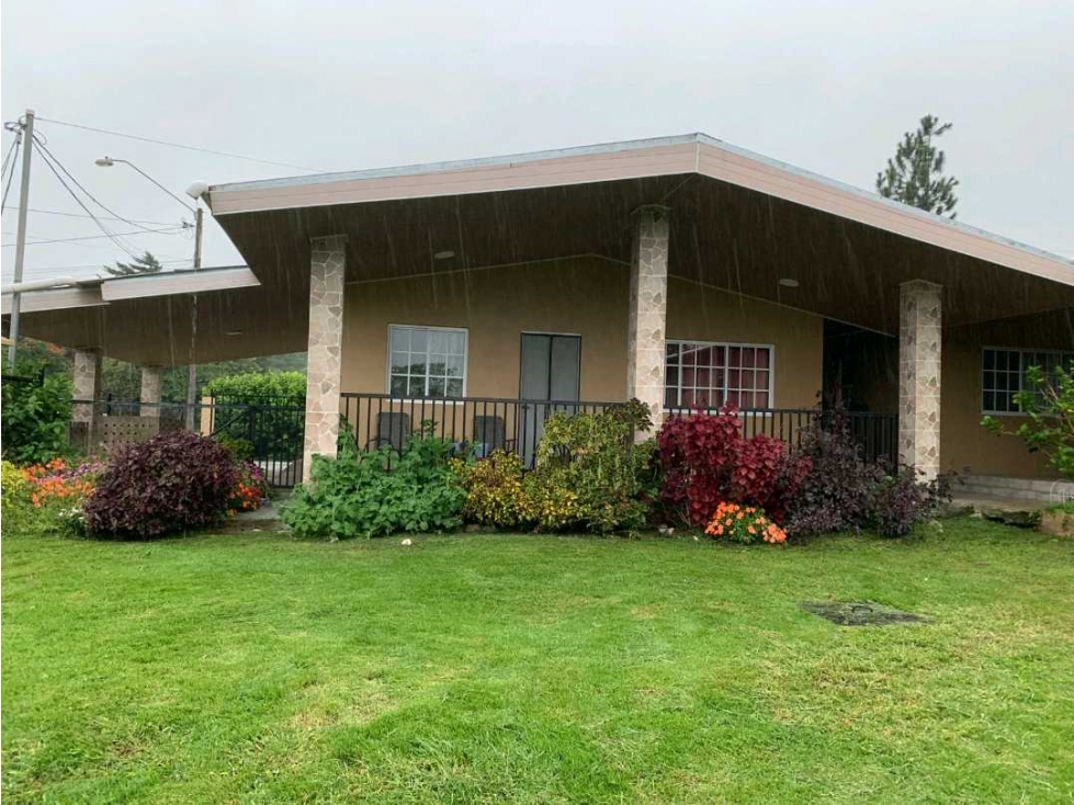 ALQUILER DE CASA EN BOQUETE AMOBLADA 1060 M.S.N.M - 1