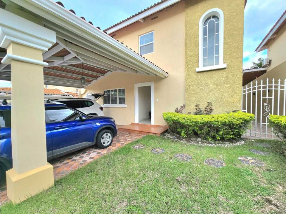 ALQUILER DE CASA EN BRISAS DEL GOLF CIUDAD DE PANAMÁ