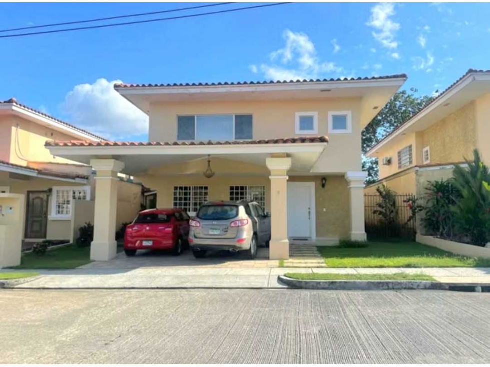 ALQUILER DE CASA EN BRISAS DEL GOLF | 438 M² DE TERRENO | 3 RECÁMARAS — foto 2
