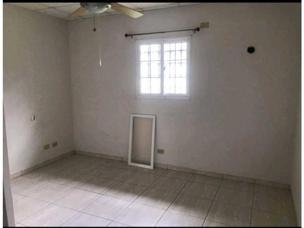 ALQUILER DE CASA EN CONDADO SUR 3 RECAMARAS — foto 5