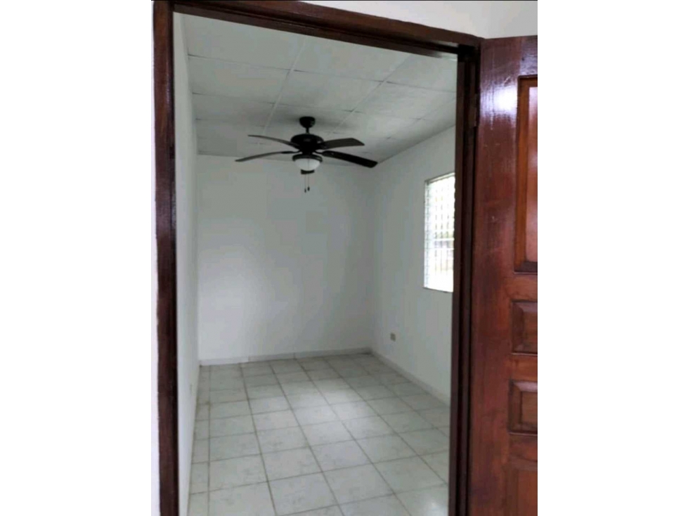 ALQUILER DE CASA EN DAVID RECIEN REMODELADA — foto 6