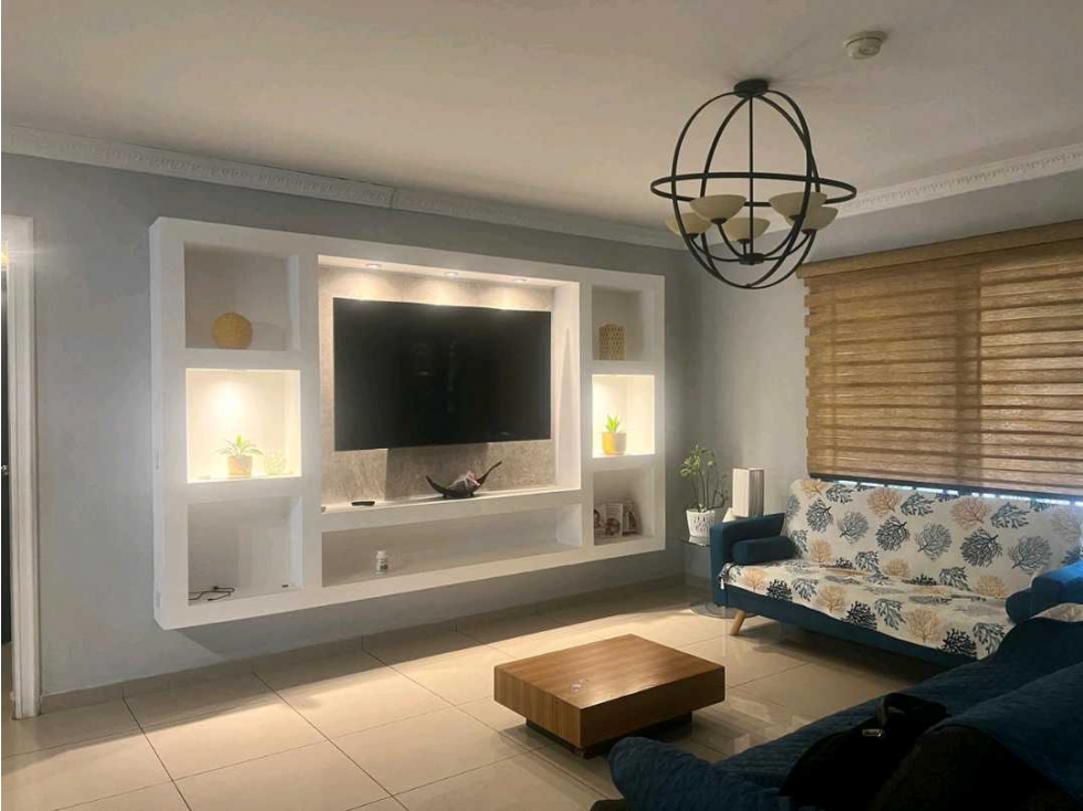 ALQUILER DE CASA EN DAVID 4R AMOBLADA CERCADA AGUA CALIENTE — foto 2