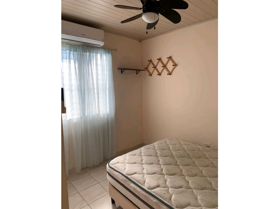 ALQUILER DE CASA EN DAVID COMPLETAMENTE CERCADA Y AMOBLADA — foto 5