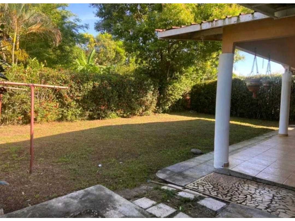 ALQUILER DE CASA EN DAVID COMPLETAMENTE CERCADA 4 RECAMARAS — foto 2