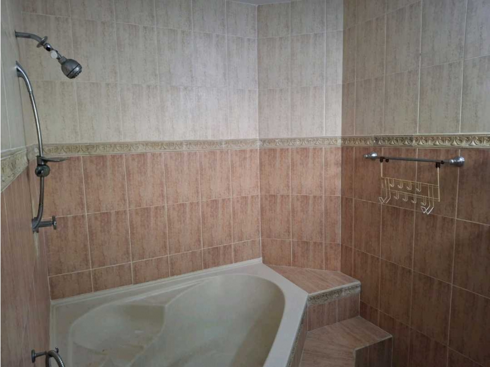 ALQUILER DE CASA EN DAVID EN LA FONTANA - 4