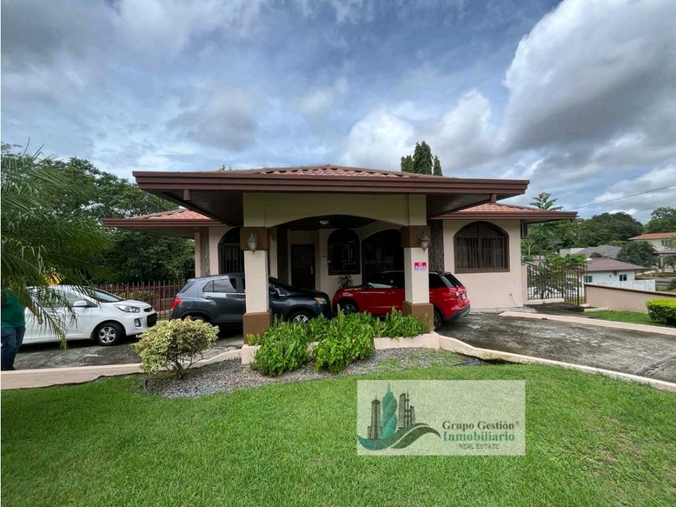 ALQUILER DE CASA EN DAVID FULL AMOBLADA CERCADA ATRAS 4R