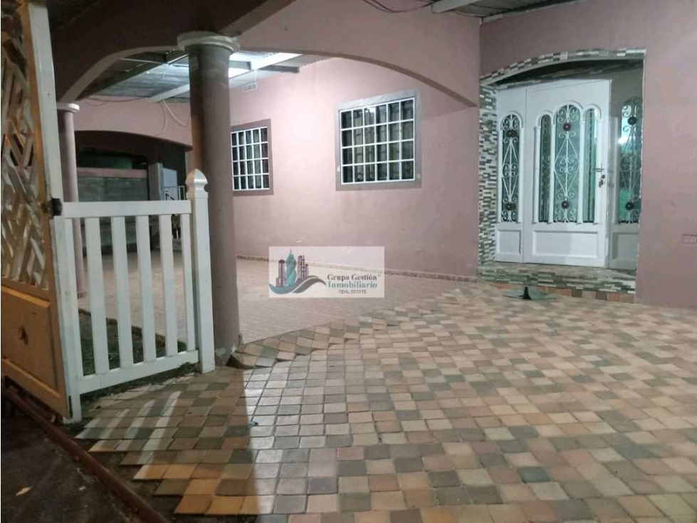 ALQUILER DE CASA EN DAVID LA ARBOLEDA - 1