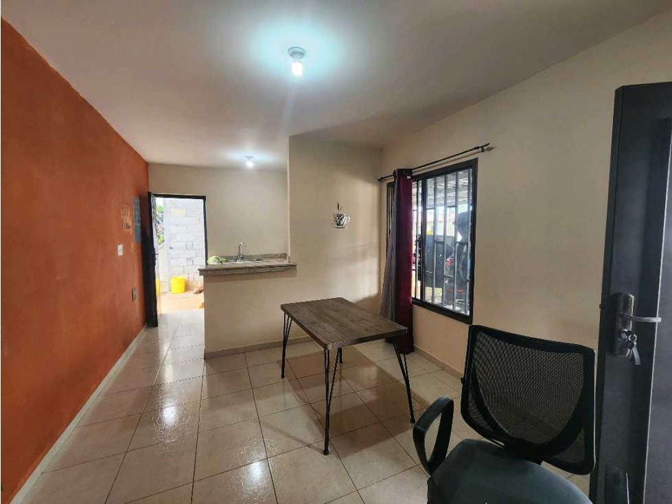 ALQUILER DE CASA EN DAVID LAS LOMAS 2R CERCADA ATRAS — foto 4