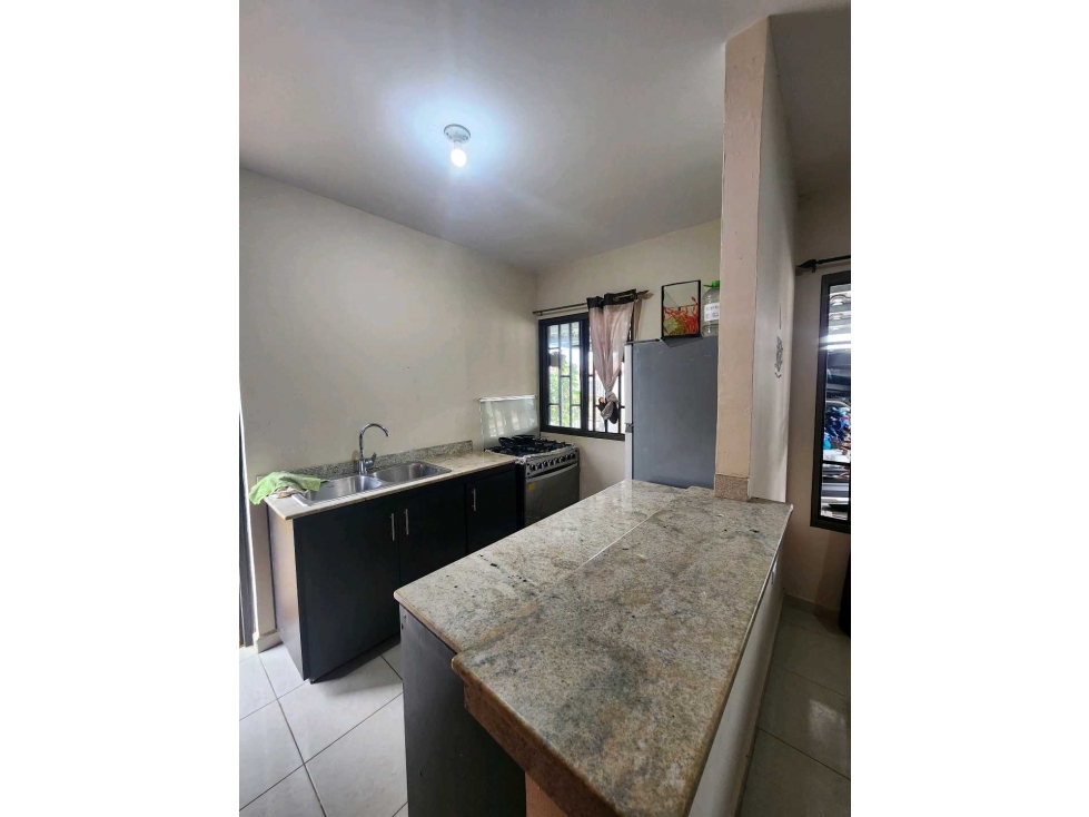 ALQUILER DE CASA EN DAVID LAS LOMAS 2R CERCADA ATRAS — foto 6