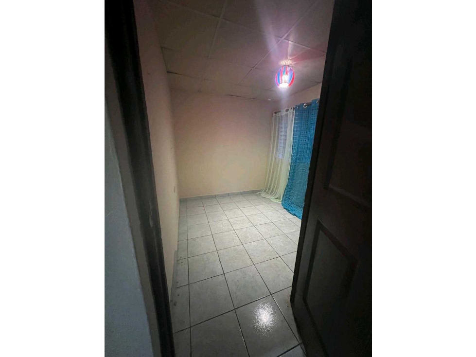 ALQUILER DE CASA EN DAVID LAS LOMAS — foto 4