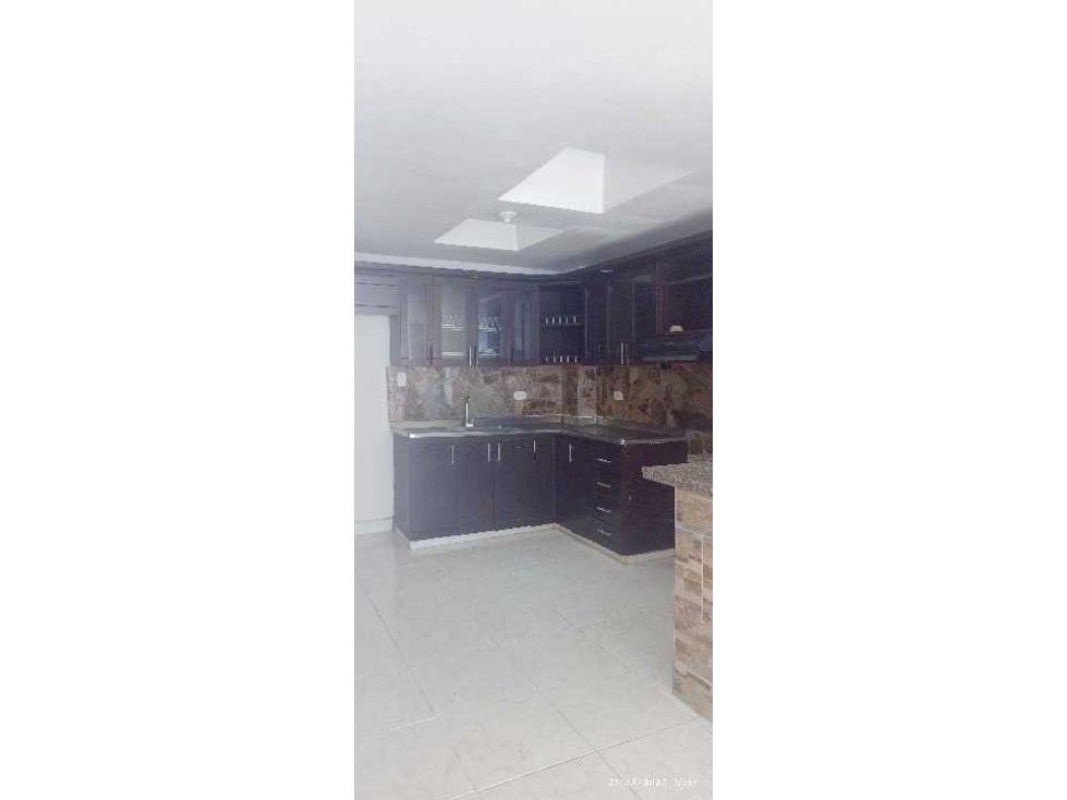 VENTA DE CASA EN EL BARRIO ARCOIRIS ARMENIA — foto 3