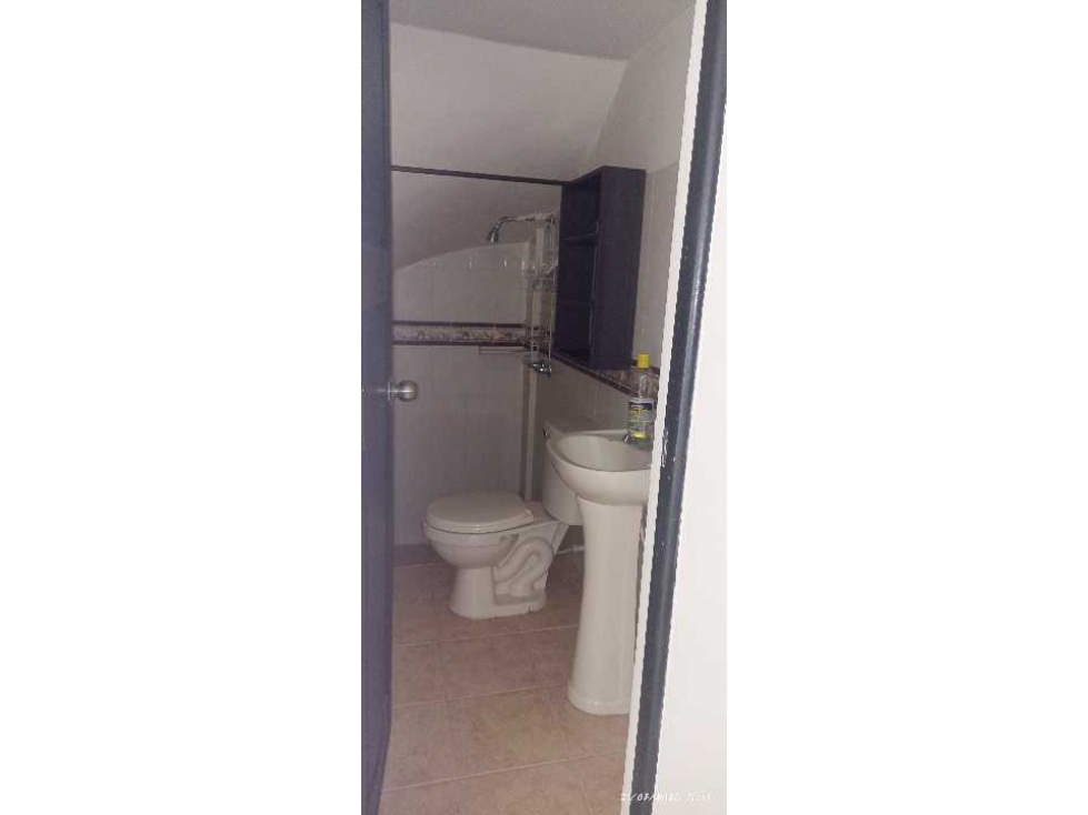 VENTA DE CASA EN EL BARRIO ARCOIRIS ARMENIA — foto 4